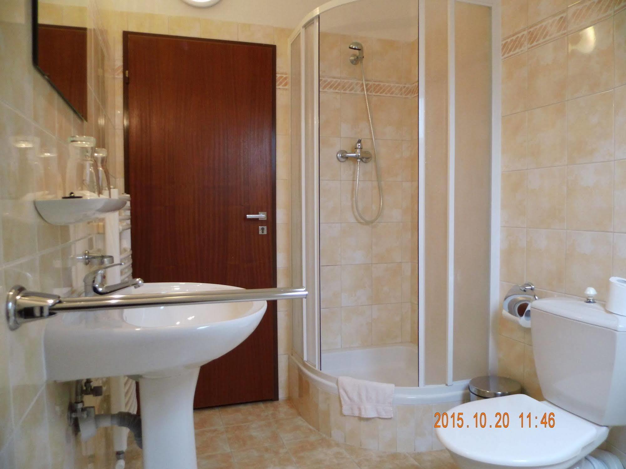Pension Villa Berolina Марианске-Лазне Экстерьер фото